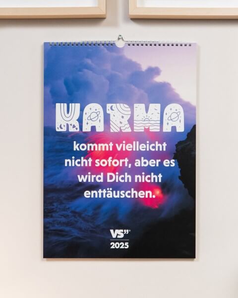 Karma -  A3 Monatswandkalender 2025 VSxWP